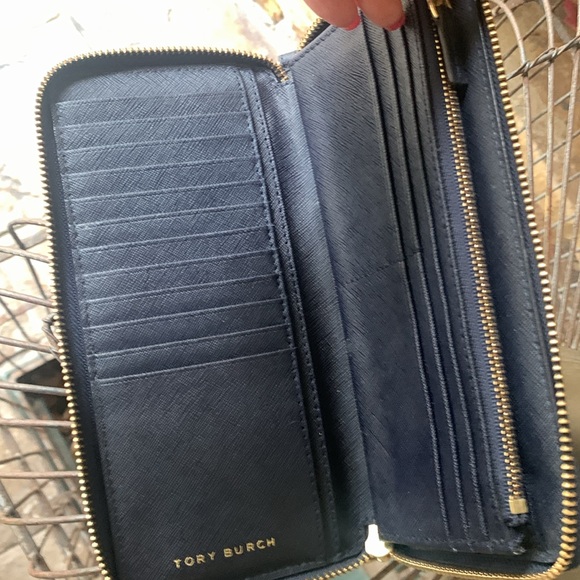 Tory Burch Wristlet Wallet Saffiano Leather Navy Gold zipper Fits Cell phone - Picture 5 of 9